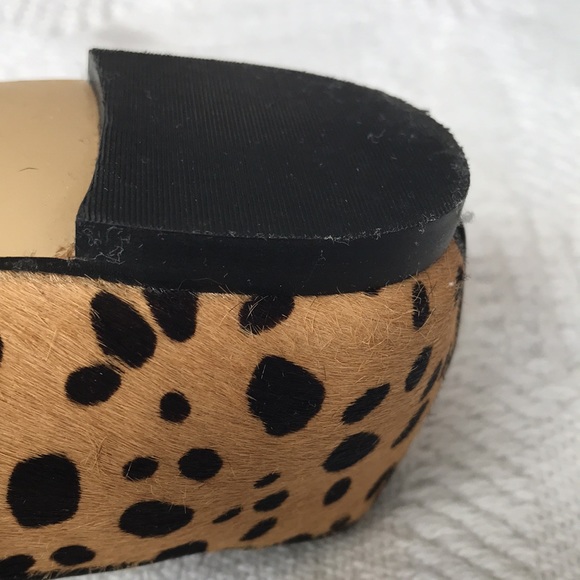 Ann Taylor Cheetah Calf Hair Round Flat Heels, SZ 6M - Picture 9 of 11